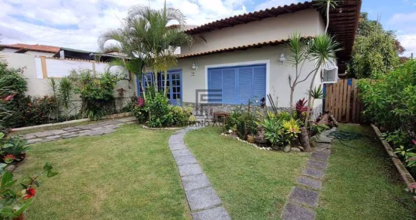 Casa em Araruama ( 7 Quartos - 3 Suítes ) - R$ 750.000,00 - Pontinha