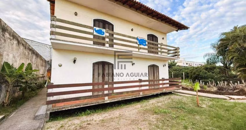 Apartamento em Araruama - 3 Quartos- R$160.000,00 - Coqueiral