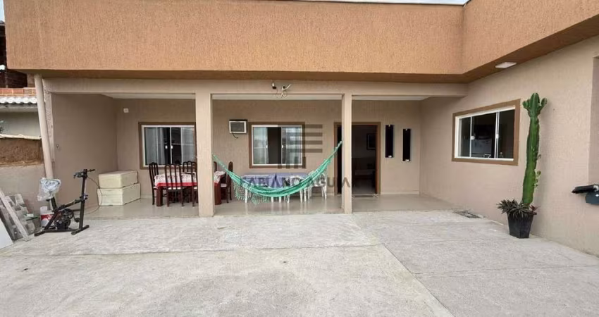 Casa em Araruama -(2 Quartos - 1 Suíte) - R$ 350.000,00 - Collynas Park