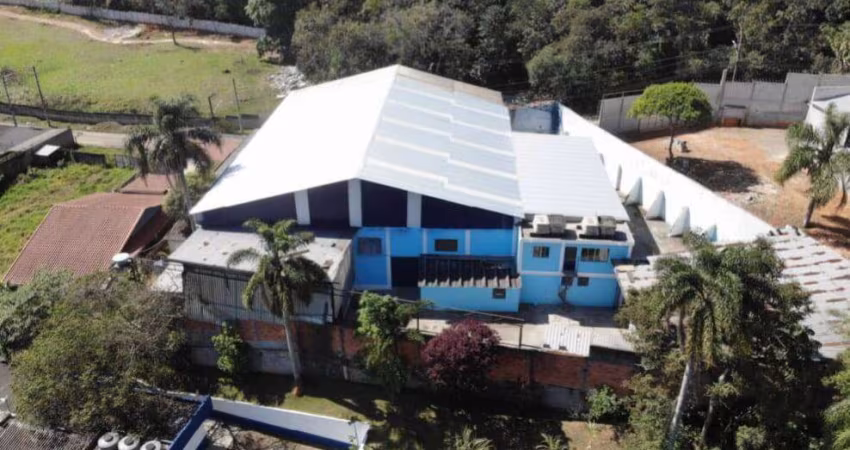 ALUGA-SE  GALPÃO  COMERCIAL    CIDADE TIRADENTES  2.000 m²