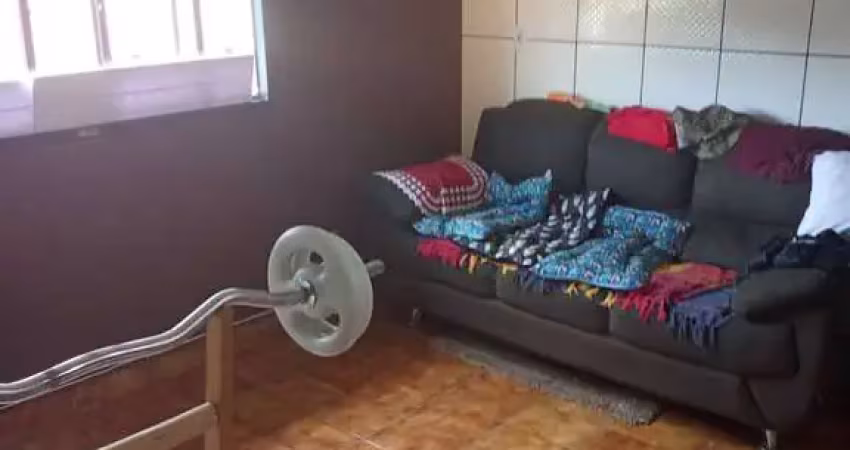 Vende-se um apartamento com ótimo localiacão (com escritura)