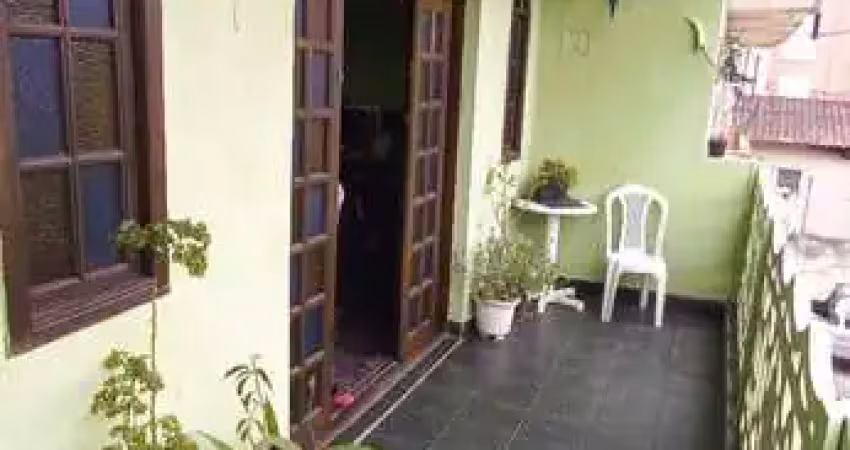 Aluga-se casa sobrado para creche três dormitorios cidade tiradentes