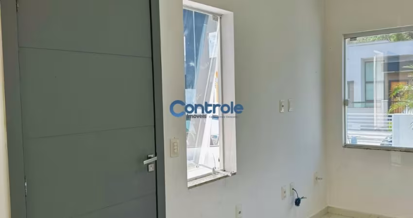 Casa com 2 dormitórios em Forquilhas/São José, SC