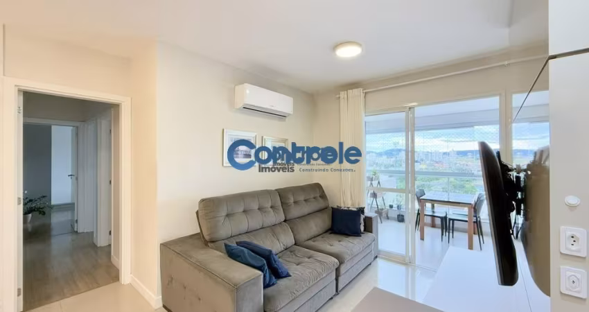 Apartamento de 03 dormitórios, sendo 01 suíte em Barreiros