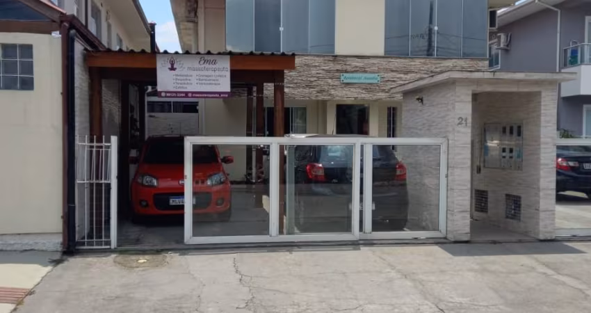 Apartamento Térreo com 2 dorm - Nova Palhoça