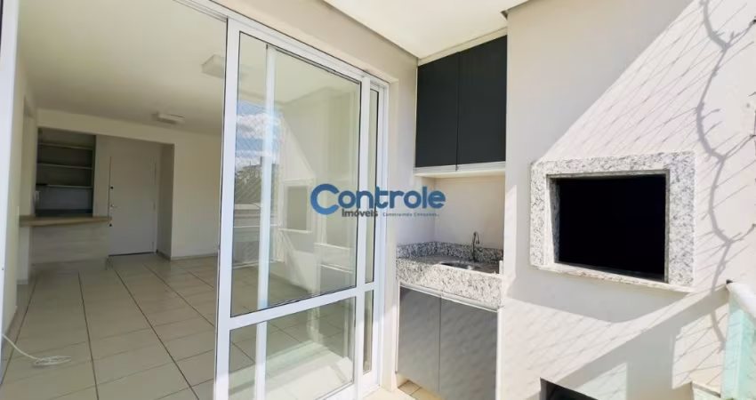 Apartamento com 02 Dormitórios com Suíte em Serraria -São José/SC