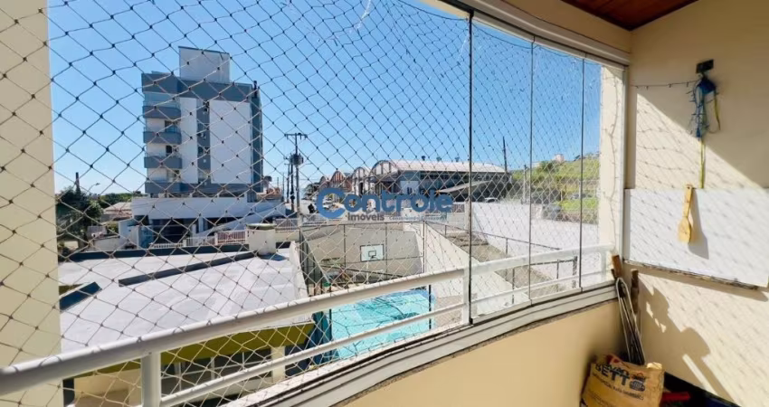 Apartamento 02 dormitórios com suite e Sacada  em Serraria  - São José/SC