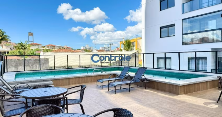 Apartamento com 3 dormitórios no Vivendas Home Club, no bairro Areias em São José.