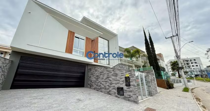 Casa com 3 quartos à venda na Avenida dos Lagos, 31, Pedra Branca, Palhoça