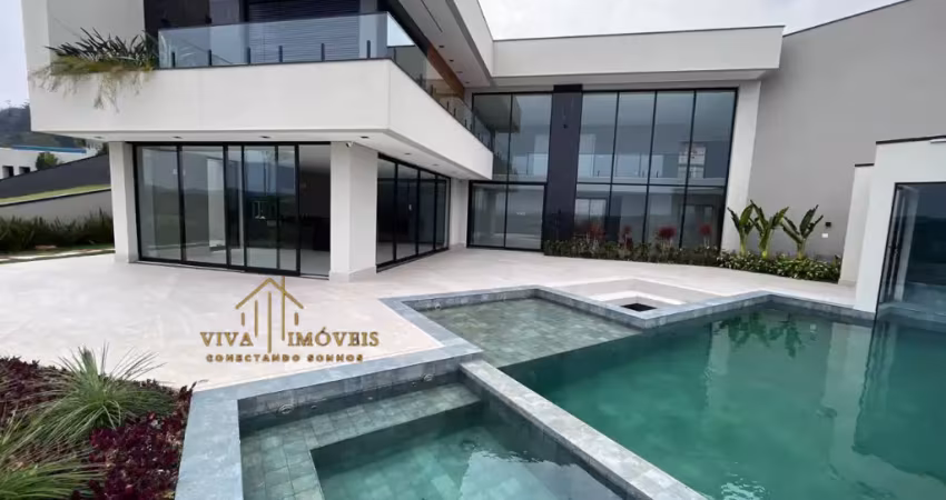 Espetaculo de Sobrado com 7 suites em condominio fechado.