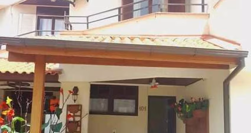 Casa para Venda em Florianópolis, Cachoeira do Bom Jesus, 3 dormitórios, 2 suítes, 3 banheiros, 1 vaga