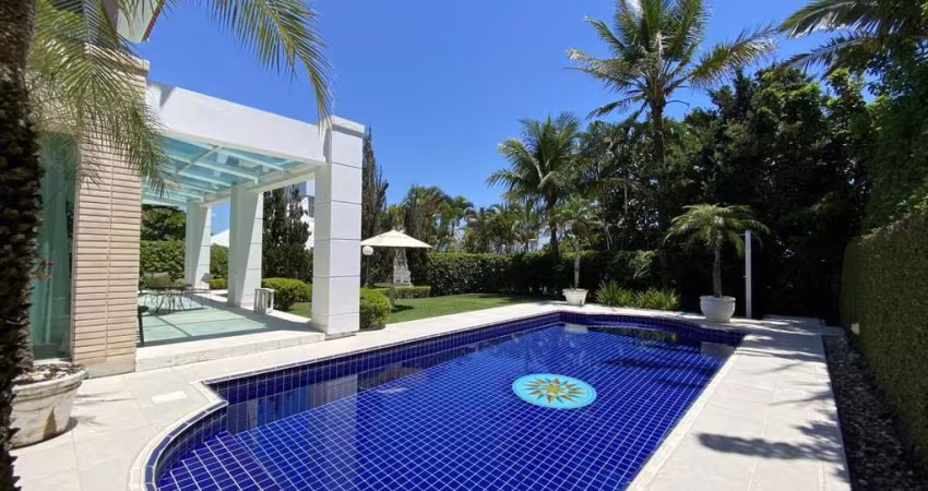 Casa para Locação em Florianópolis, Jurerê Internacional, 5 dormitórios, 3 suítes, 4 banheiros, 2 vagas