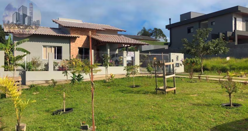 Casa Alto Padrão para Venda em Florianópolis, Ingleses do Rio Vermelho, 3 dormitórios, 1 suíte, 2 banheiros, 3 vagas