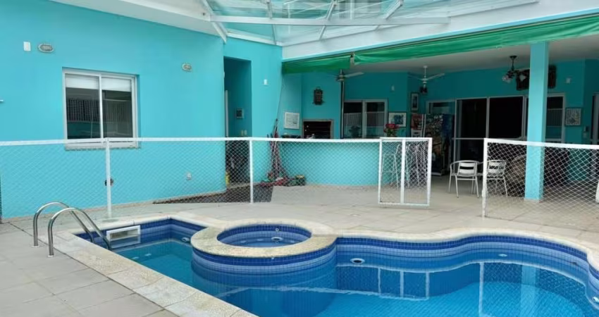 Casa para Venda em Florianópolis, Jurerê Internacional, 5 dormitórios, 3 suítes, 7 banheiros, 6 vagas