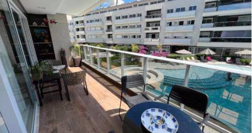 Apartamento para Venda em Florianópolis, Jurerê, 3 dormitórios, 3 suítes, 5 banheiros, 2 vagas