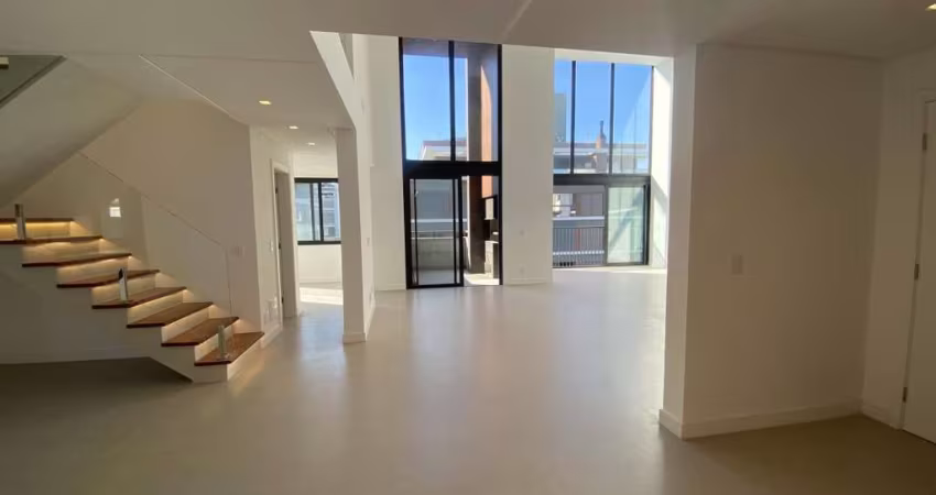Apartamento para Venda em Florianópolis, Jurerê, 3 dormitórios, 3 suítes, 4 banheiros, 4 vagas