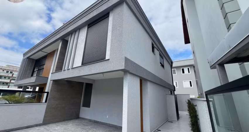 Casa para Venda em Florianópolis, Ingleses do Rio Vermelho, 3 dormitórios, 1 suíte, 2 banheiros, 2 vagas
