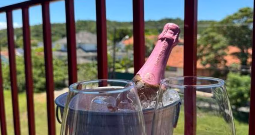 Pousada para Venda em Florianópolis, Ponta das Canas, 13 dormitórios, 10 banheiros, 2 vagas