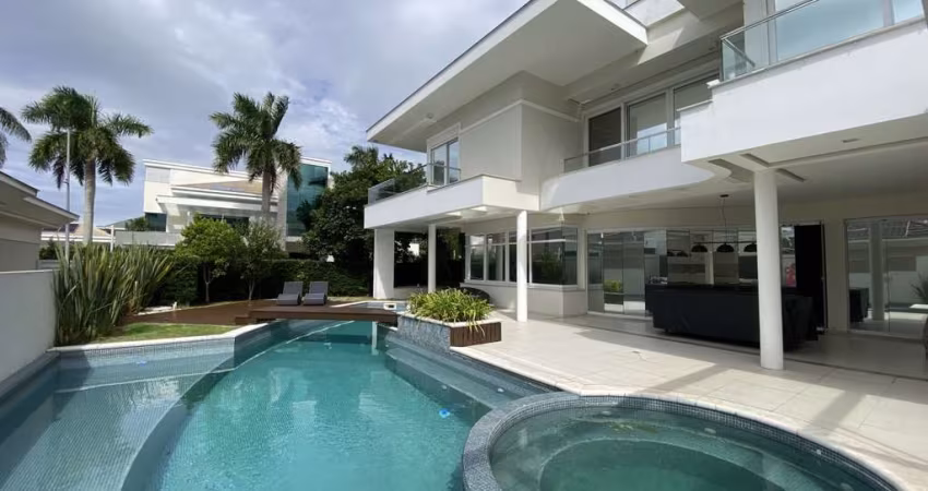 Casa para Venda em Florianópolis, Jurerê Internacional, 5 dormitórios, 4 suítes, 6 banheiros, 4 vagas