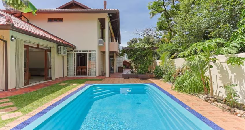 Casa para Venda em Florianópolis, Córrego Grande, 5 dormitórios, 3 suítes, 6 banheiros, 3 vagas