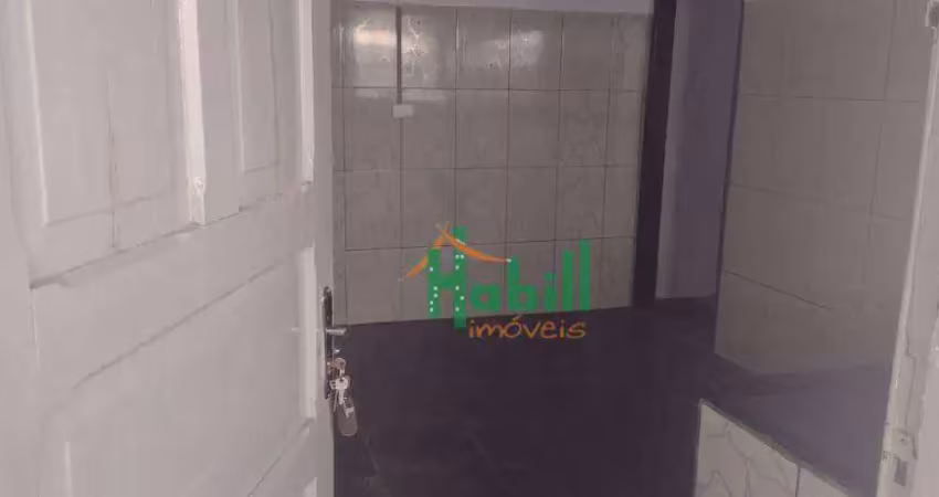Casa com 1 dormitório para alugar, 25 m² por r$ 650,00/mês - cidade edson - suzano/sp