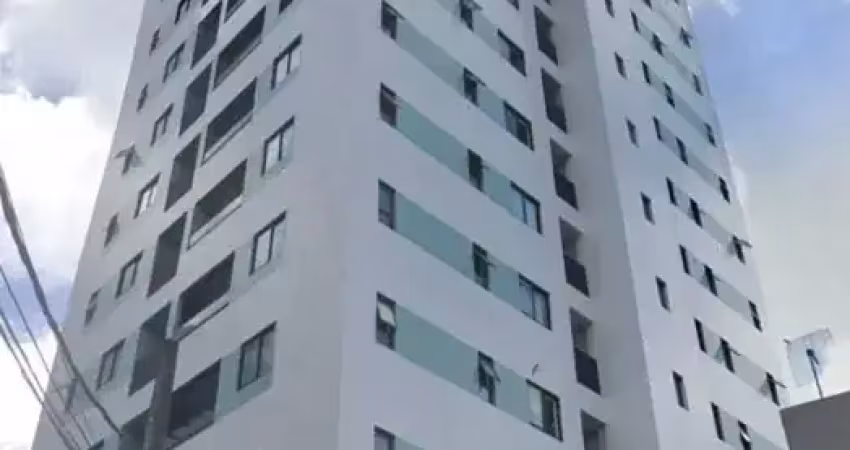 Na Torre- Edifício Engenho Capibaribe | Conforto e Lazer na Torre| Semimobiliado