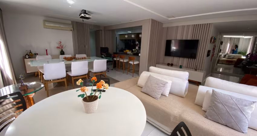 AKF- Apartamento 139m² Bem Localizado na Boa Vista, Rua tranquila, nascente , 2 vagas, suíte - Reformado
