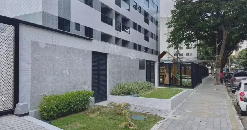AKF- Apartamento 3 quartos, suíte, dep completa, varanda, bem localizado Espinheiro, Lazer Completo