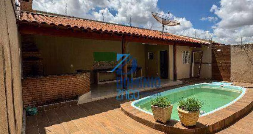 Casa com 3 dormitórios à venda, 231 m² por R$ 630.000 - Jardim São Bento - Uberaba/MG