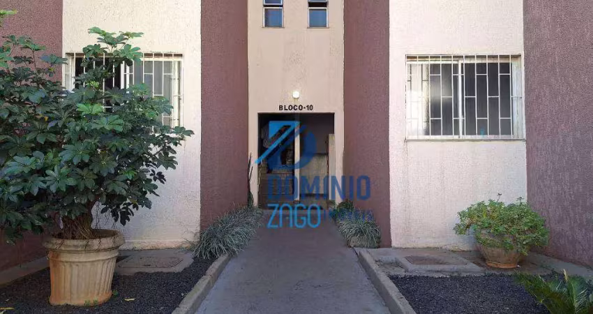 Apartamento com 3 dormitórios à venda, 74 m² por r$ 300.000 - segismundo pereira - uberlândia/mg