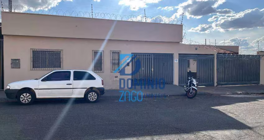 Casa com 3 dormitórios, 220 m² - venda por r$ 700.000,00 ou aluguel por r$ 3.011,79/mês - serra dourada - uberaba/mg