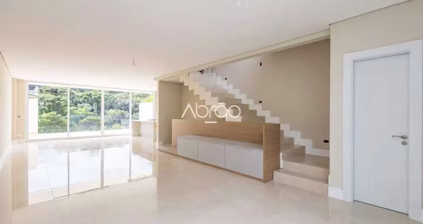 Casa em Condomínio para Alugar no Vista Alegre – 182 m² de Puro Conforto e Sofisticação | Ref. 493