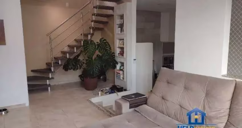 Casa com 3 quartos para alugar na Rua Edmundo José Dutra, 17, Ponta de Baixo, São José