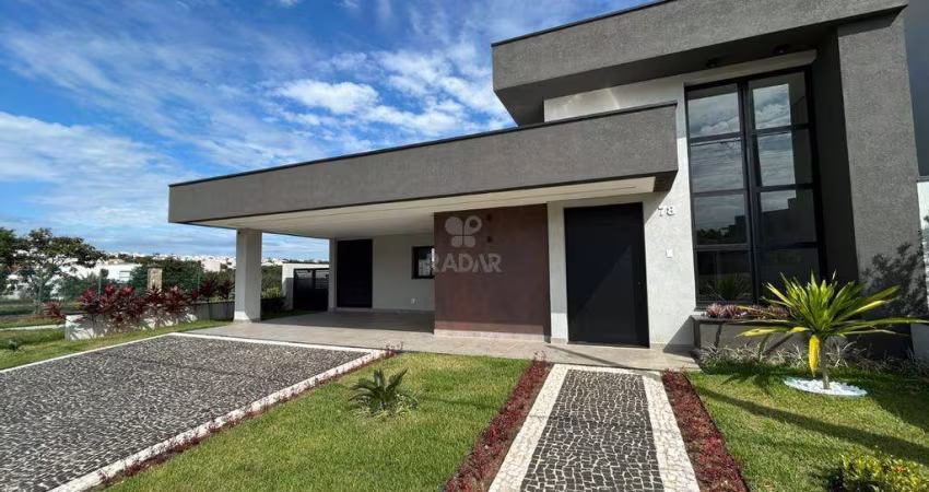 Casa térrea à venda no Swiss Park Campinas, vista para mata, com 3 suítes, com 220 m²