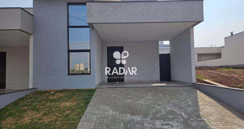 Excelente Casa à venda no Residencial Jardim dos Lírios, Paulínia/SP.