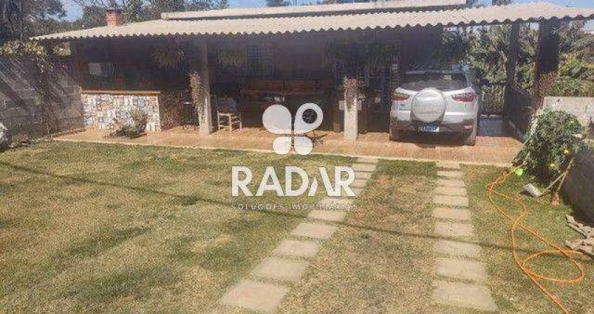 Chácara à venda em Campinas, Chácara de Recreio Santa Fé, com 3 quartos, com 1000 m²