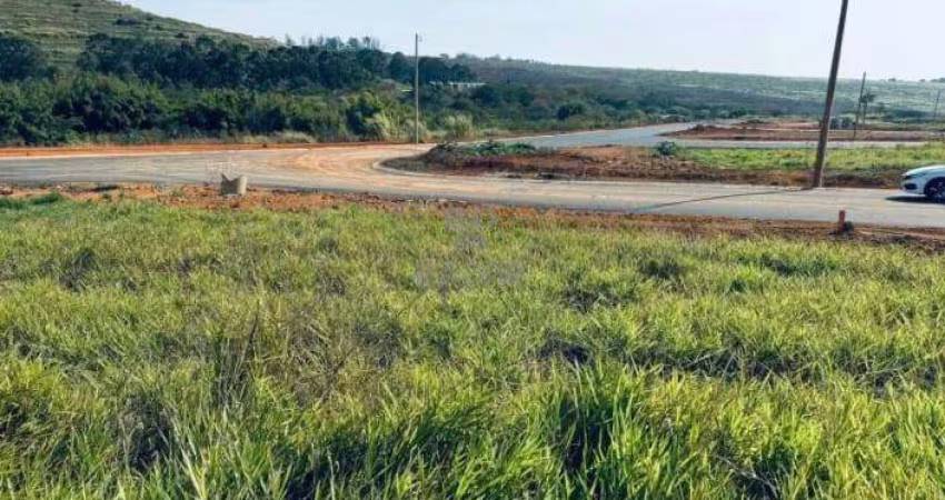 Terreno à venda em Paulínia, São Bento, com 200 m², Miraj Paulínia