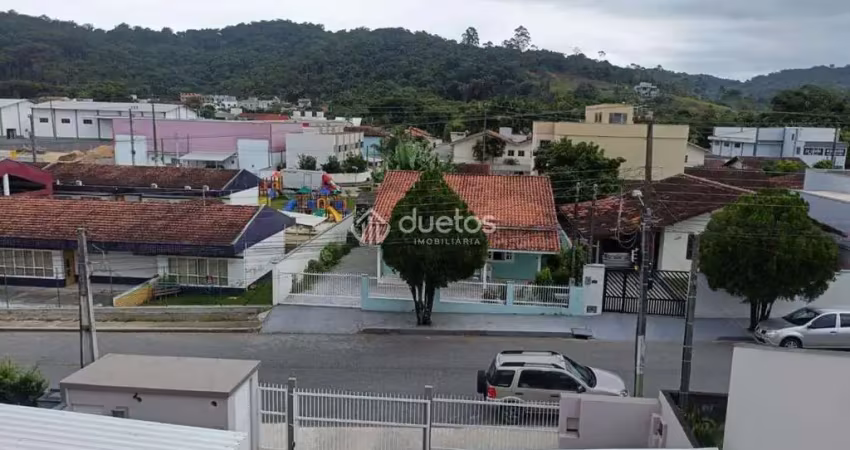 Apartamento com 2 dormitórios à venda, 61 m² por R$ 330.000,00 - Rio Branco - Brusque/SC