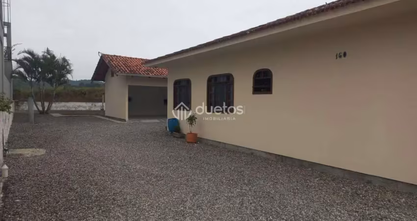 Casa com 2 dormitórios à venda, 80 m² por R$ 851.000,00 - Limoeiro - Brusque/SC