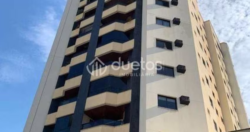 Apartamento com 1 suíte mais 2 dormitórios à venda, 126 m² por R$ 730.000 - Centro - Brusque/SC