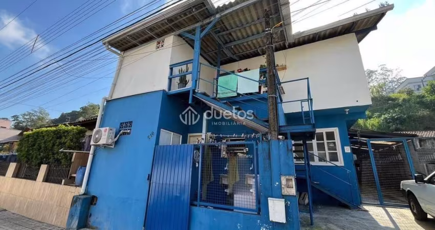 Casa com 7 dormitórios à venda, 430 m² por R$ 585.000,00 - Steffen - Brusque/SC