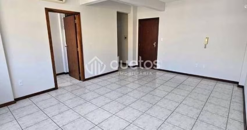 Sala para alugar, 32 m² por R$ 1.355/mês - Centro - Brusque/SC