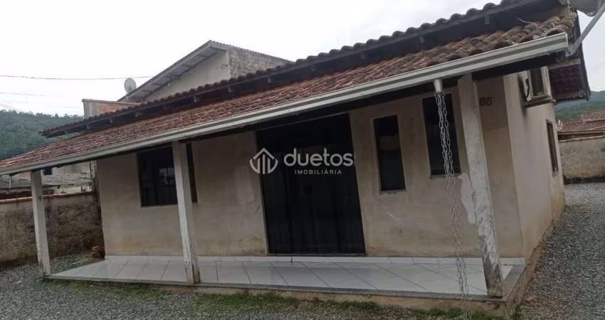Casa com 2 dormitórios à venda, 90 m² por R$ 285.000,00 - Limeira - Brusque/SC