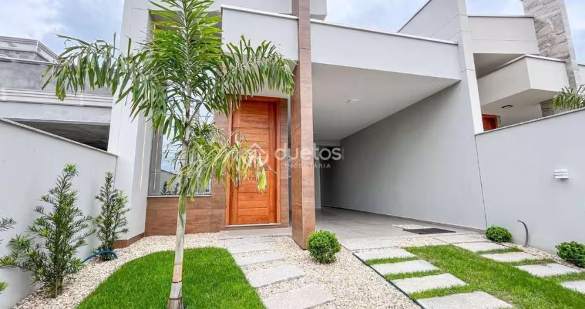 Casa com 3 dormitórios à venda, 108 m² por R$ 649.000,00 - Centro - Guabiruba/SC