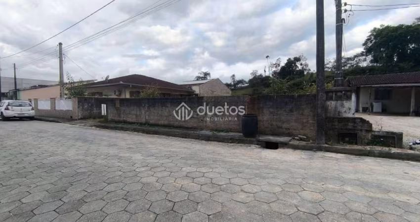 Terreno à Venda na Guabiruba Sul