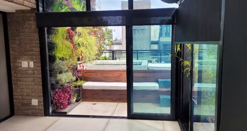 Duplex no bairro Vila Madalena com piscina privativa, 2 dormitórios, 2 vagas -GR Living Design Vila Madalena
