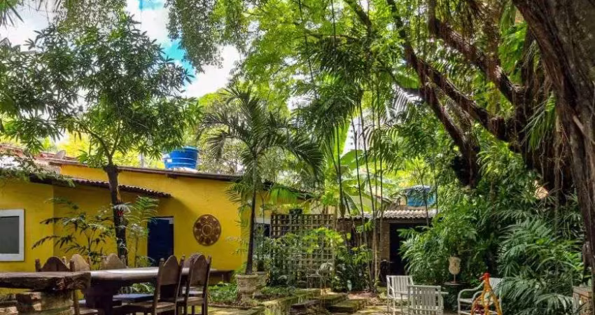 Casa no coração de Casa Forte, Recife/PE