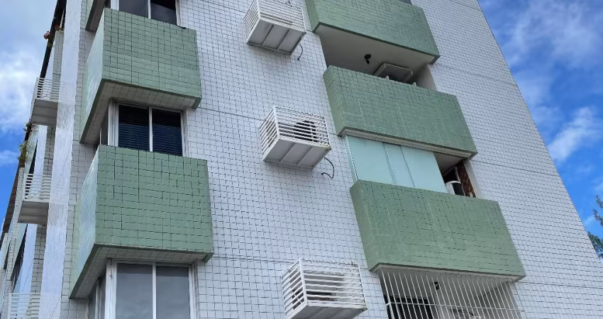 COBERTURA DUPLEX em excelente localização no bairro da Madalena!