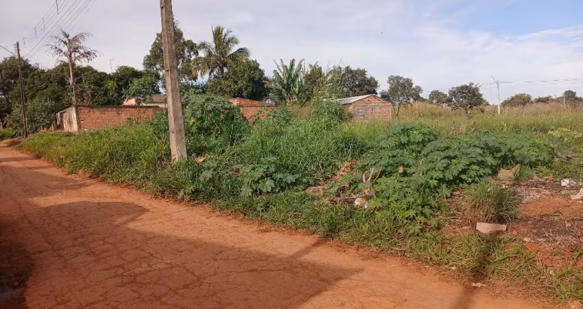 LOTES À VENDA 300M2 ESCRITURADOS...PRÓXIMO  A BR 040 300M APENAS PREÇO AVISTA.