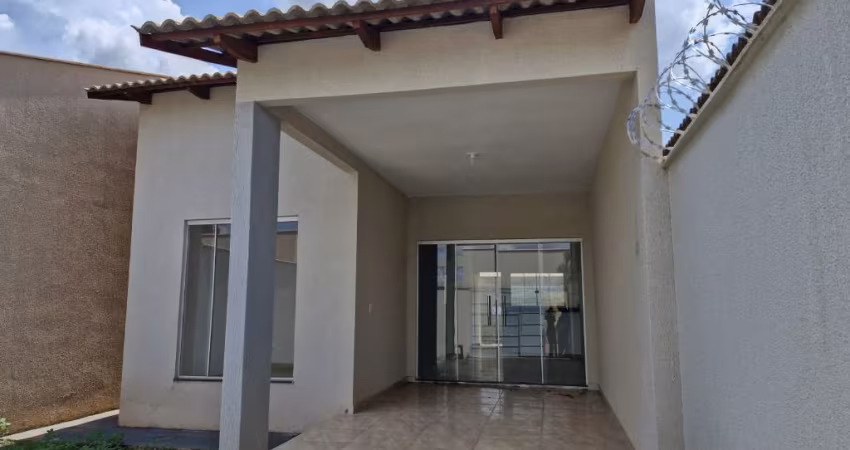 CASAS   A VENDA 2 QTOS COM SUÍTE INDIVIDUAL LOTE 150M2 100% FINAN..CEF... TRÊS PODERES LUZIÂNIA-GO